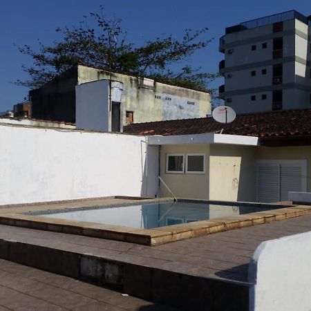 Casa Proxima A Praia Гуаружа Екстериор снимка